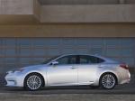 Lexus ES300h 2012 года